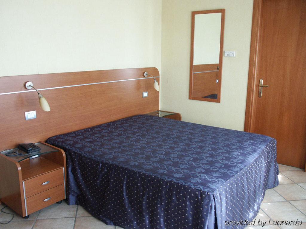 Millennium Gold Hotel Naples