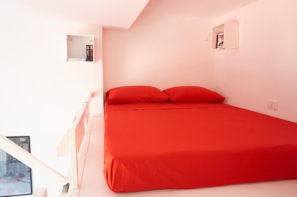 Apartment Casa Dell'artista In Centro Naples