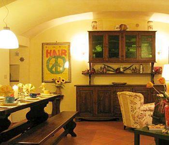 Bed Morelli 49 , Chiaia Bed & Breakfast Naples