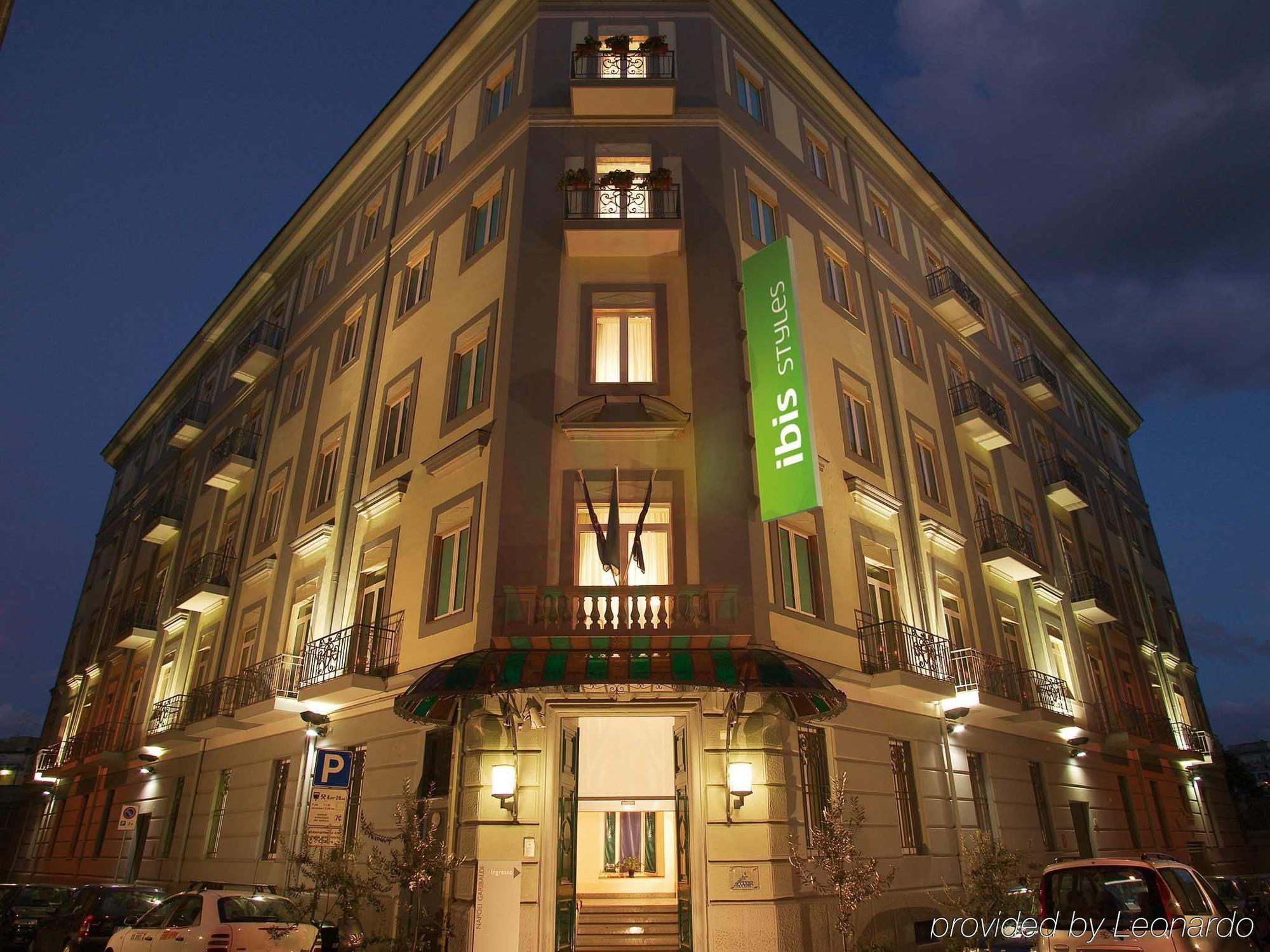 Ibis Styles Garibaldi Hotel 3*