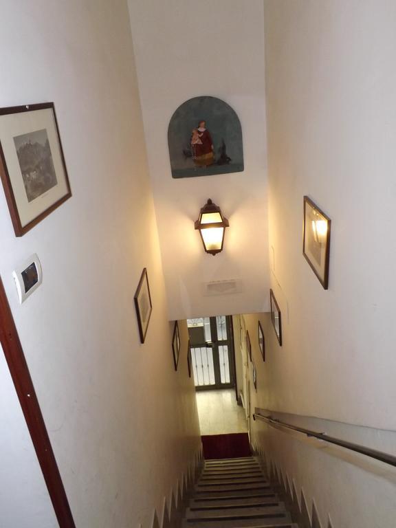 Apartment Guide Tour *