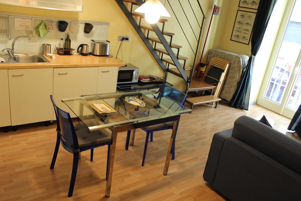 Apartment Guide Tour Naples