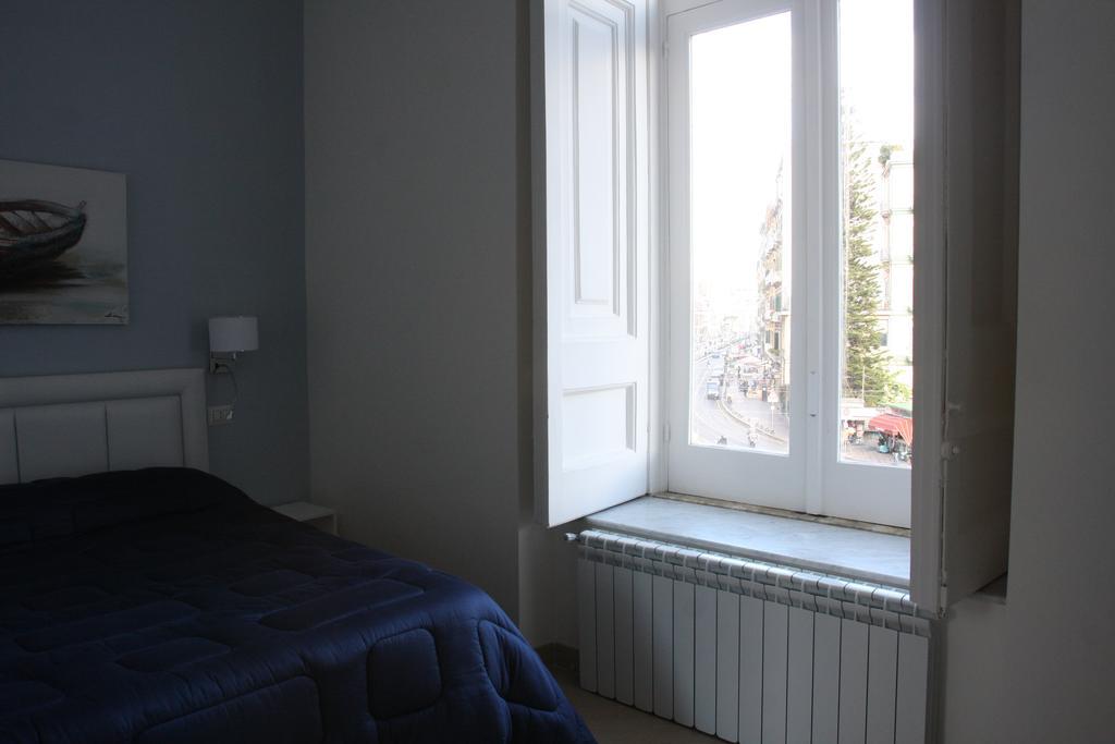Base Mergellina Bed & Breakfast 3*