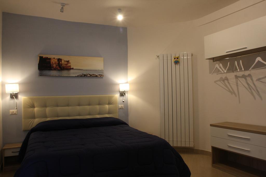Base Mergellina Bed & Breakfast Naples