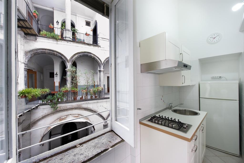 Domus Decumana * Naples
