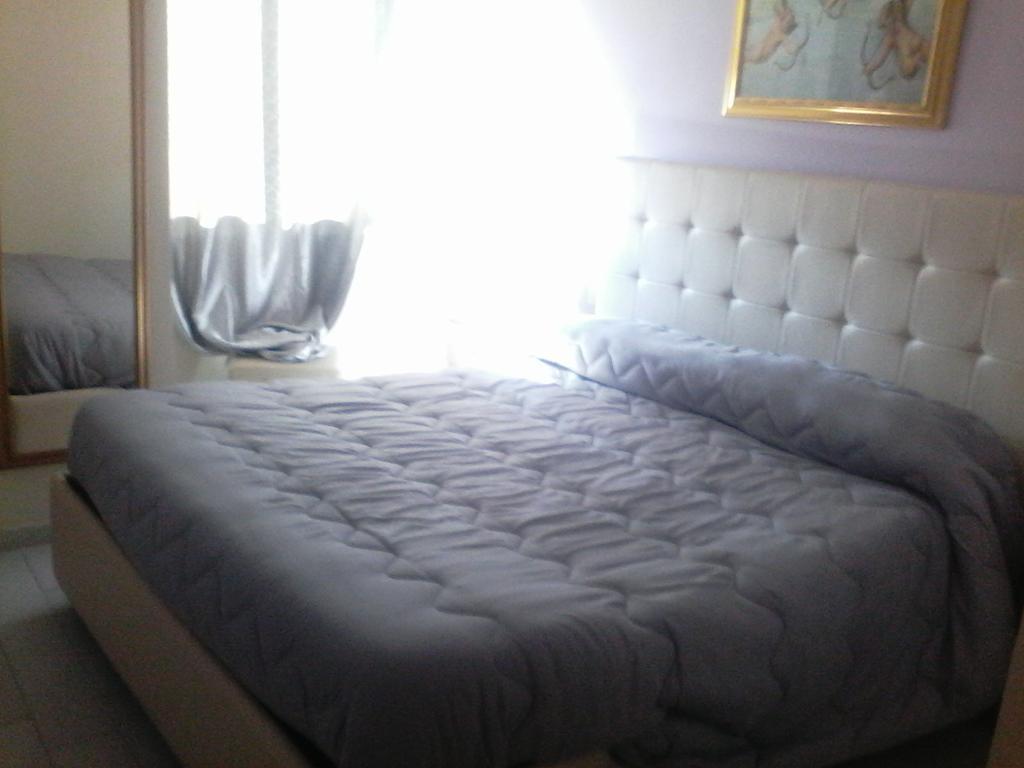 Blu Angels Guest house *