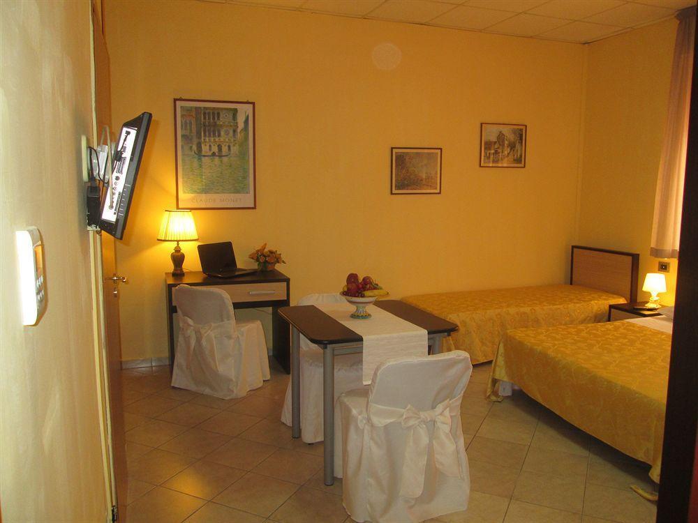 Residenza Partenopea 3* Naples
