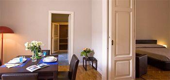 Spaccanapoli Comfort 2* Naples