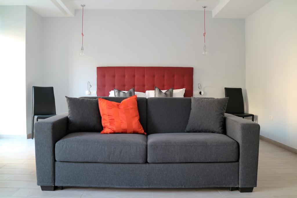 Riviera Luxury Bed & Breakfast