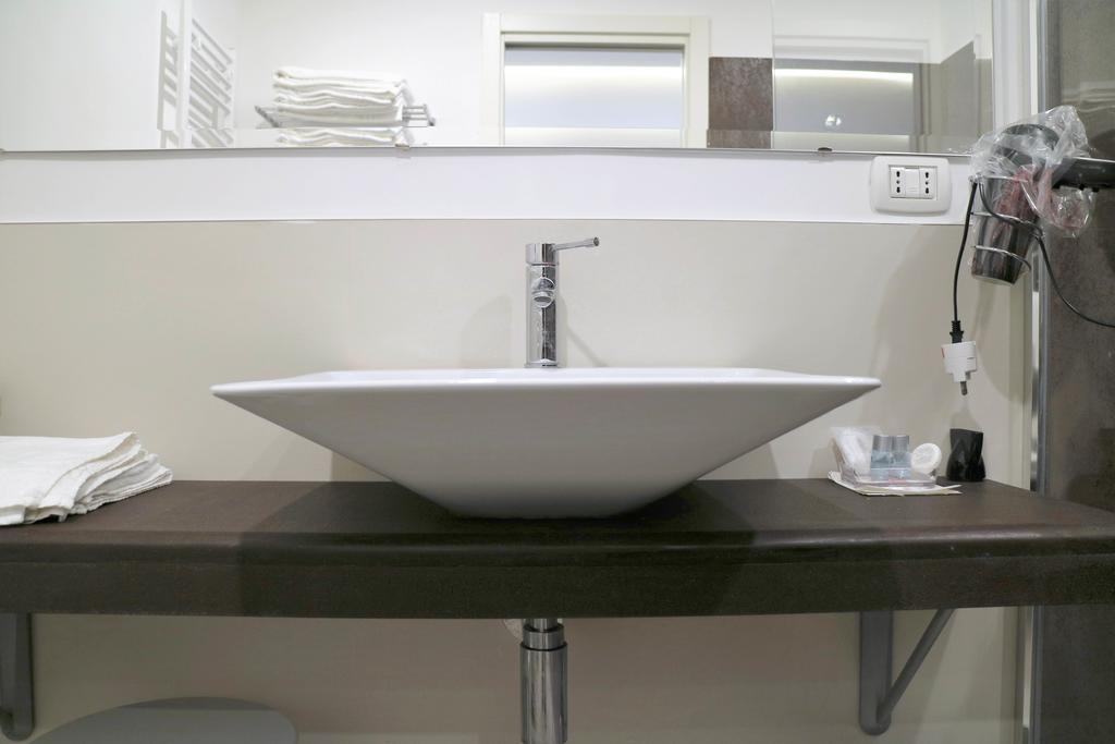 Riviera Luxury Bed & Breakfast 3*