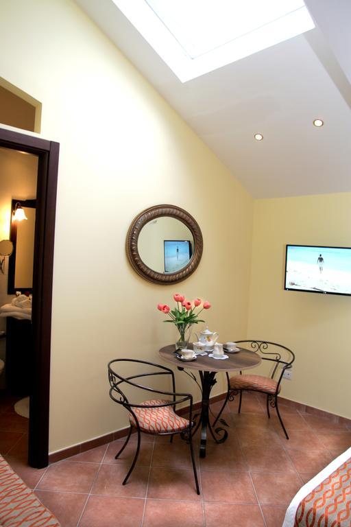 Mercatello Relais Old Naples