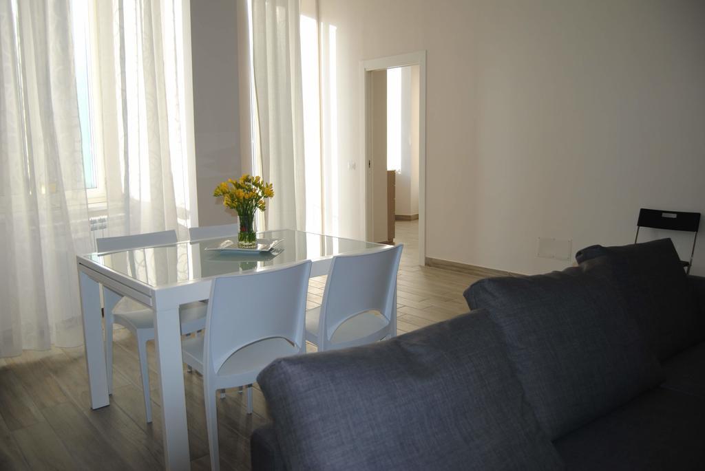 Le Bon Bon Apartment