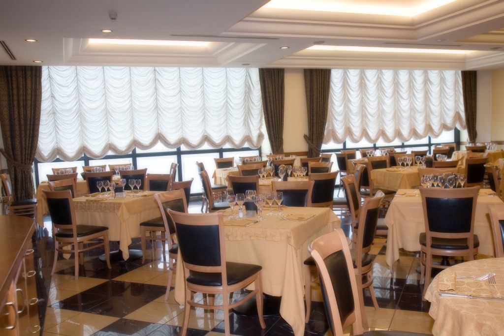 Ramada By Wyndham Hotel 4*