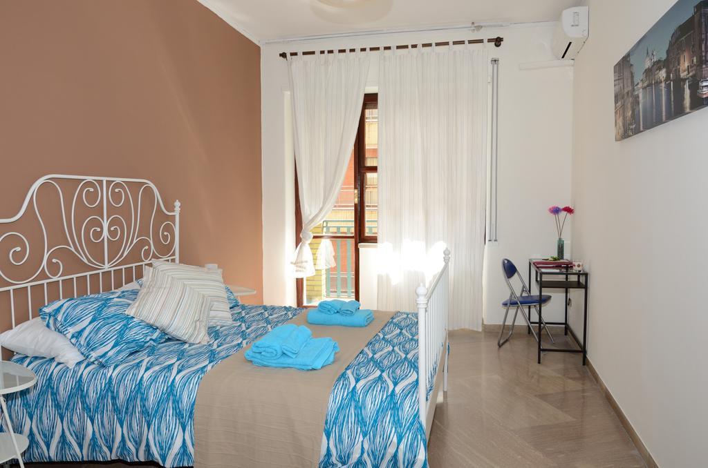 Domus Bracco Apartment *