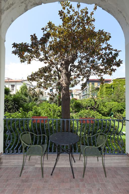 Bed & Breakfast The Bellini House By House In Naples