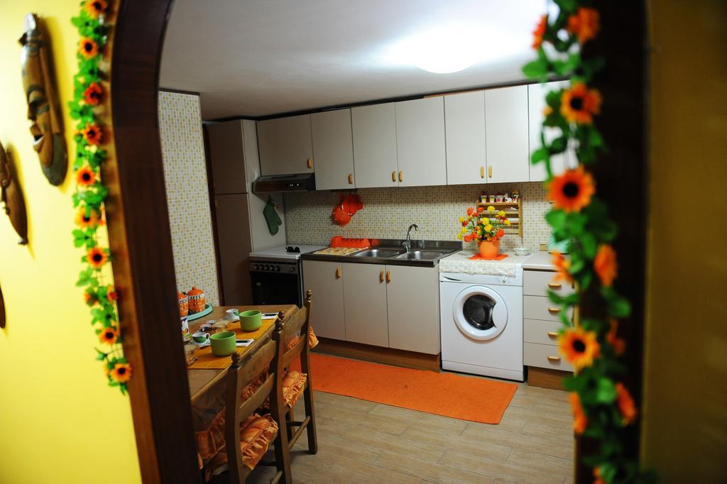 Orange House Naples