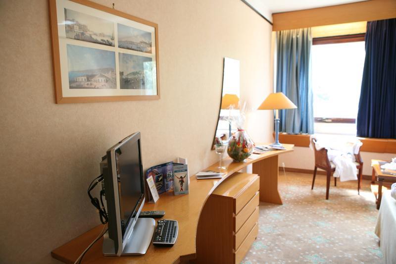 Hotel Delle Terme Di Agnano 4*