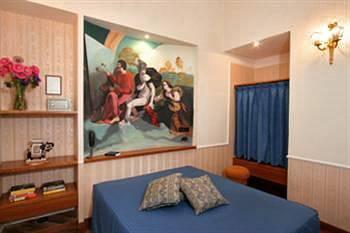 Hotel Ares Naples