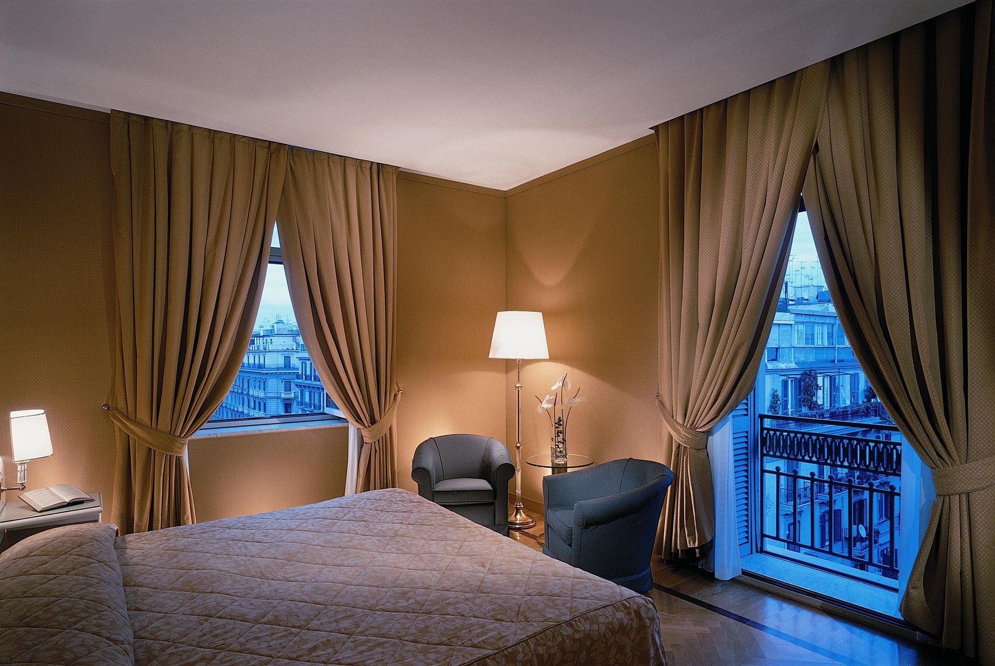 Hotel Grand Vesuvio