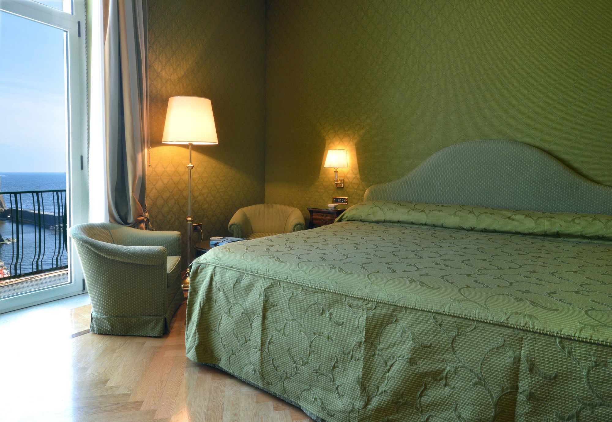 Hotel Grand Vesuvio Naples