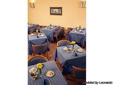 Ibis Styles Garibaldi Hotel Naples