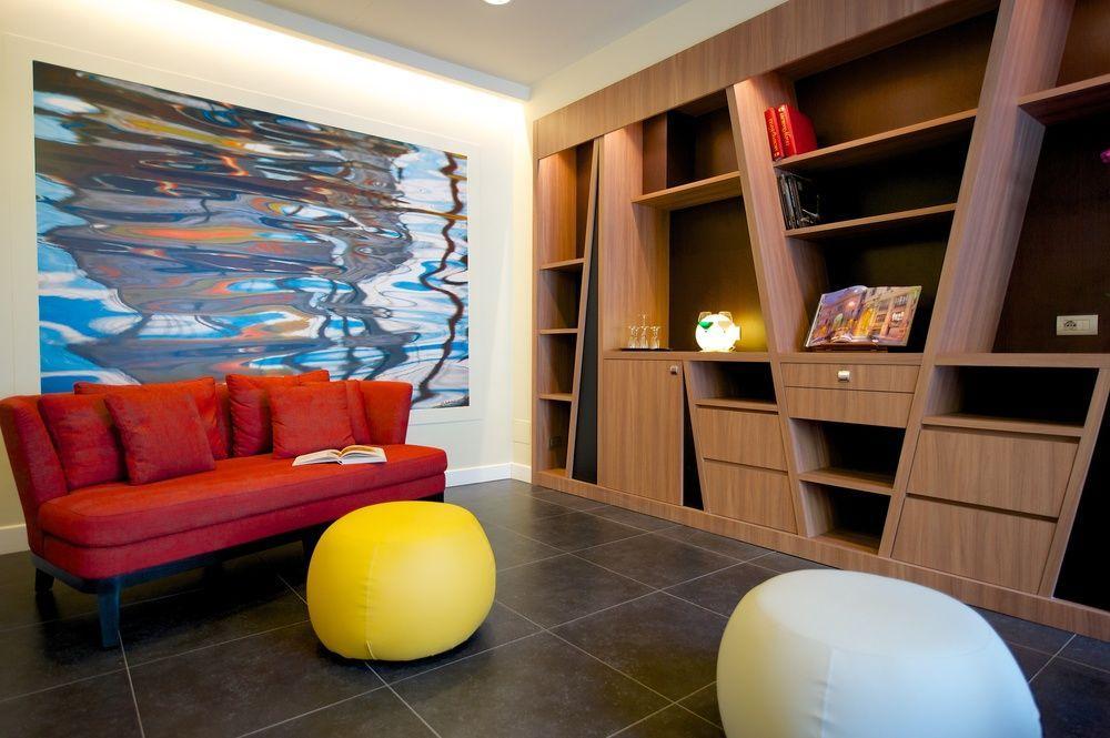 Mercure Centro Angioino Hotel 4*