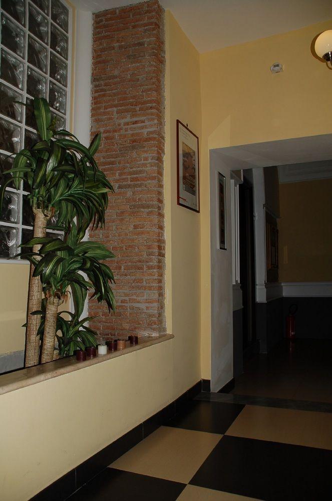 Plebiscito Apartment Naples