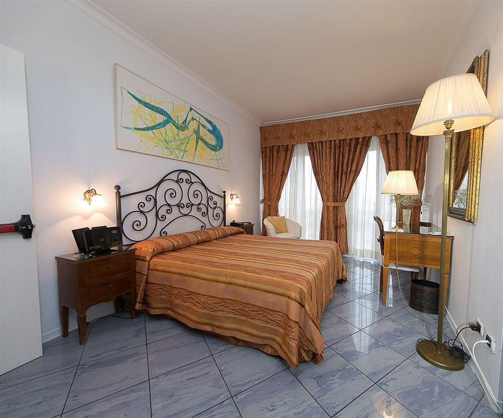 Fiorentini Residence Napoli Guest house 3*