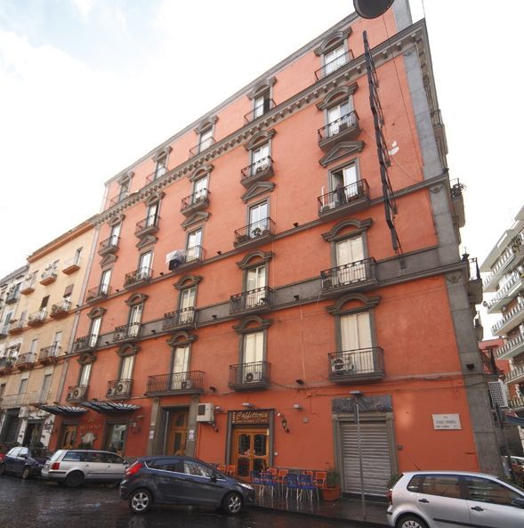 La Pace Bed & Breakfast Naples