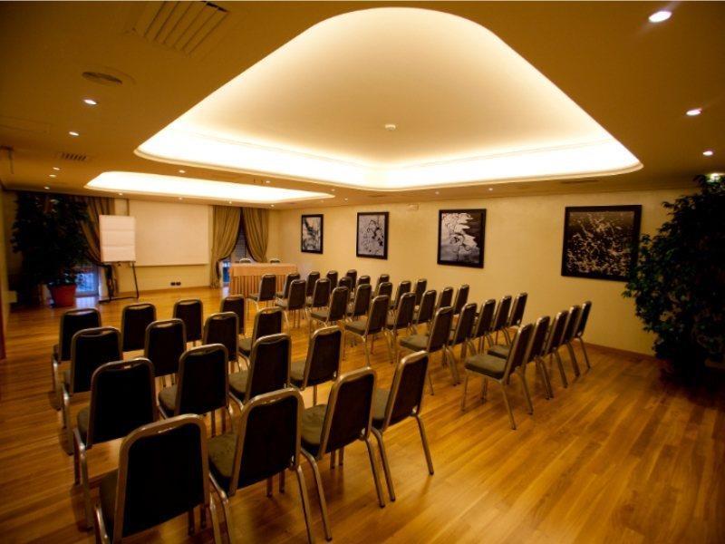 Hotel Grand Santa Lucia