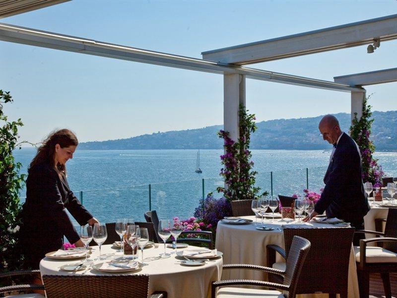 Hotel Grand Vesuvio Naples
