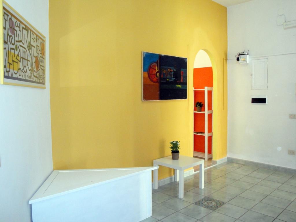 Garibaldi House Naples