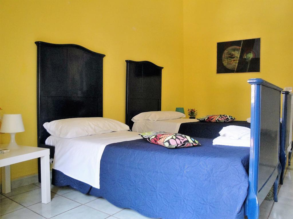 Holiday home Garibaldi House