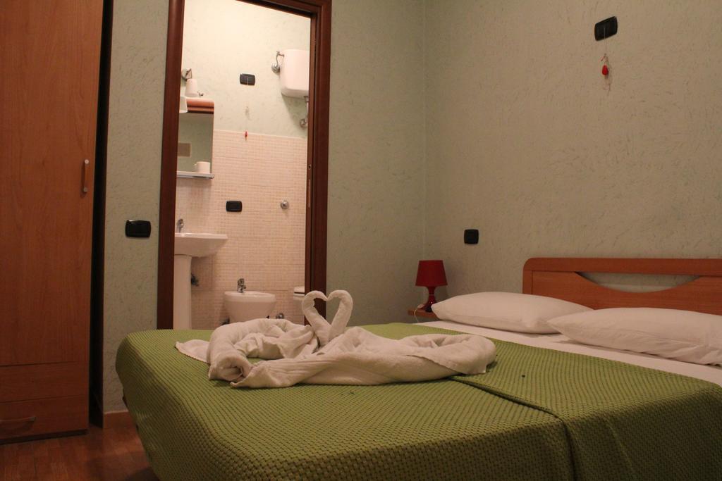 Dei Gerolomini Naples