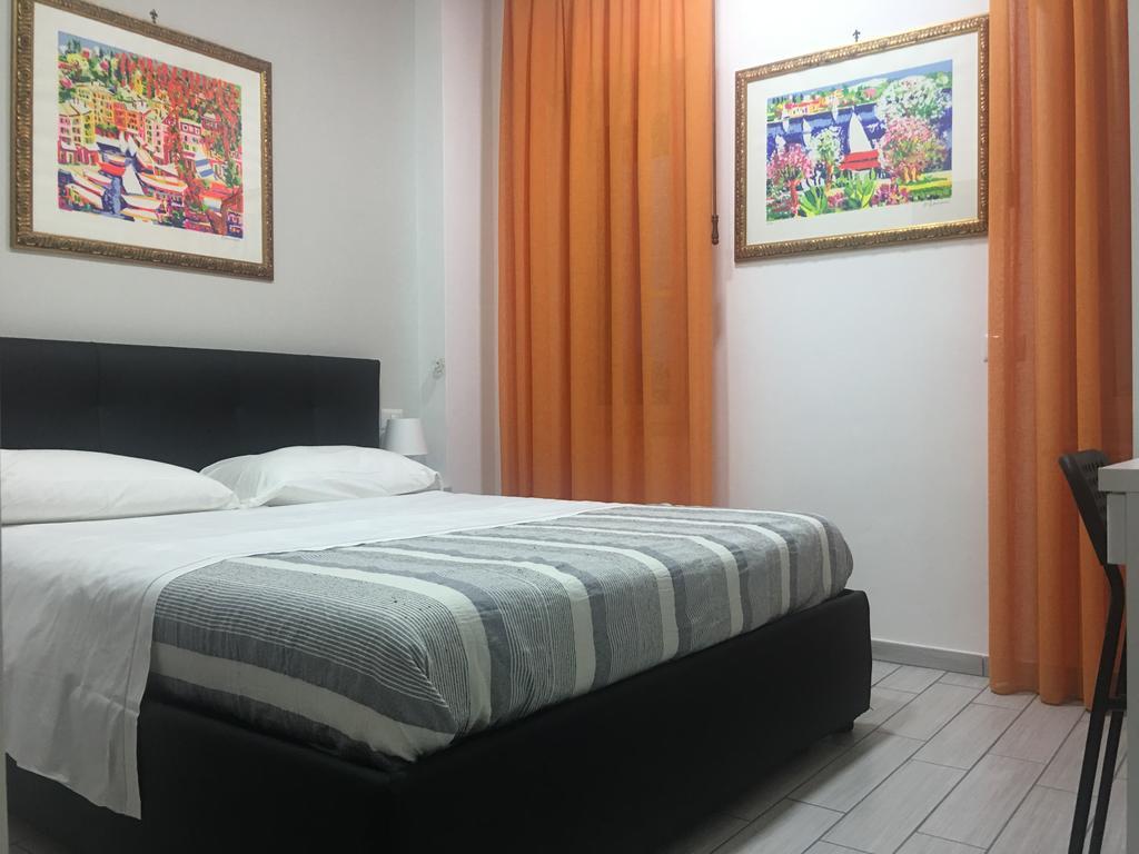 Guest house Floor Rentrooms