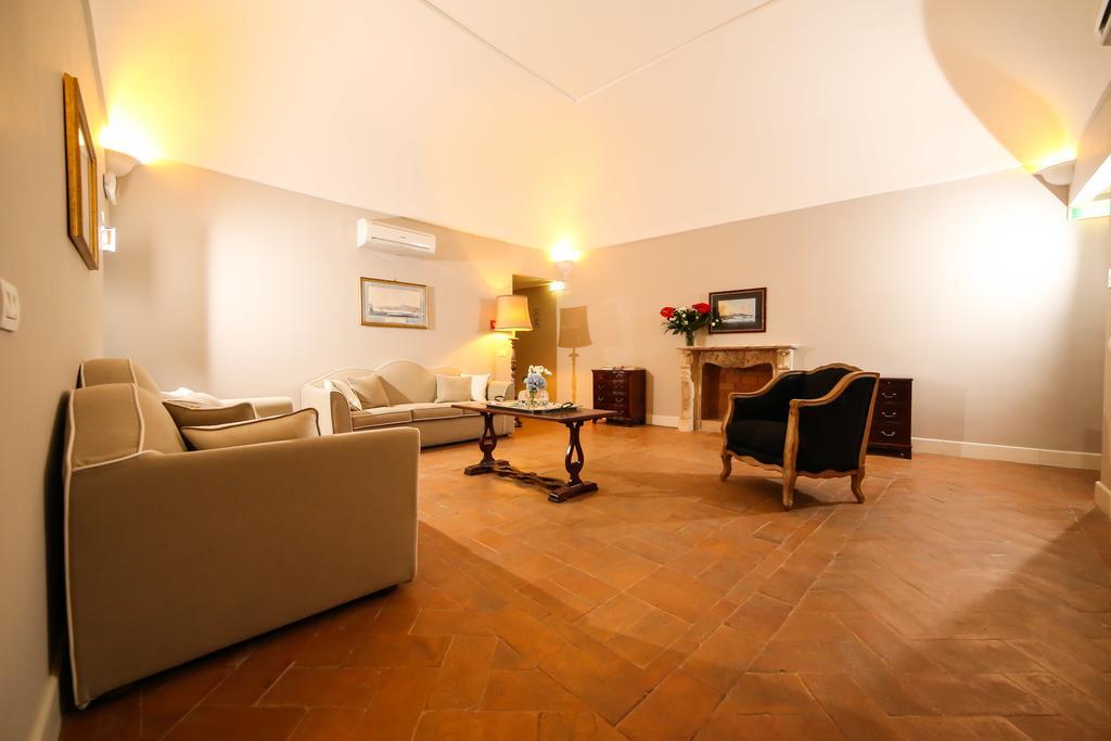 Hotel Decumani De Charme Naples