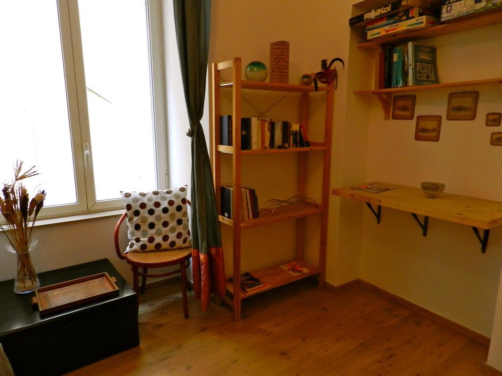 Modern Flat Cavour *