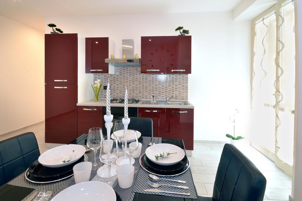 Apartment Sweet *