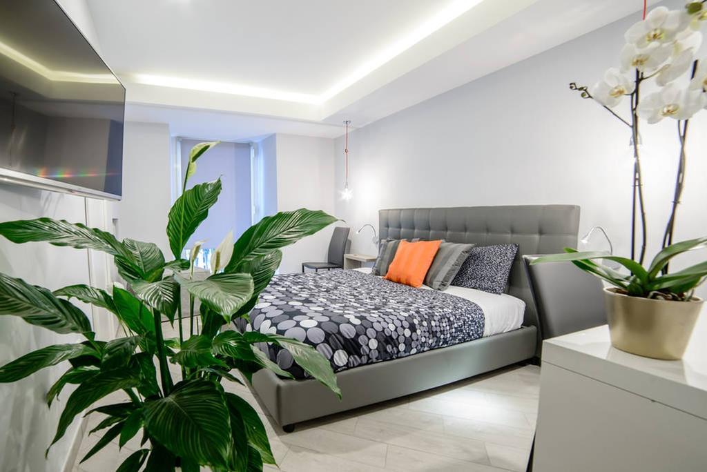 Riviera Luxury Bed & Breakfast