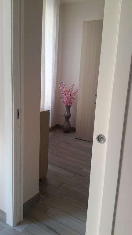 Le Bon Bon Apartment