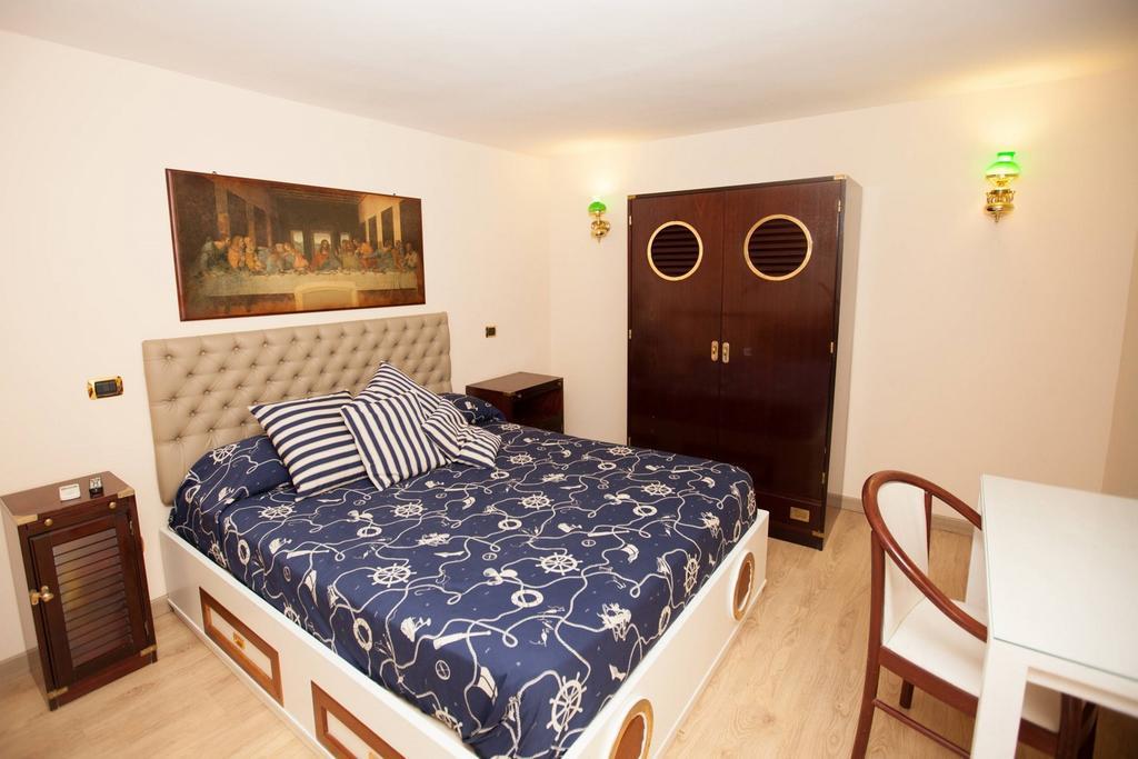 Ausonia Hotel Naples