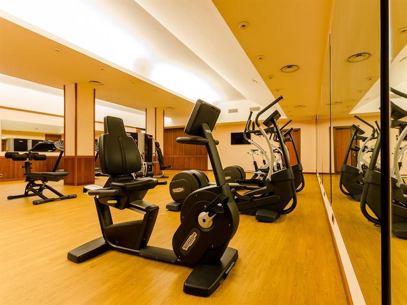 Exe Majestic 4* Naples