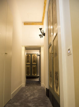 Santa Chiara Boutique