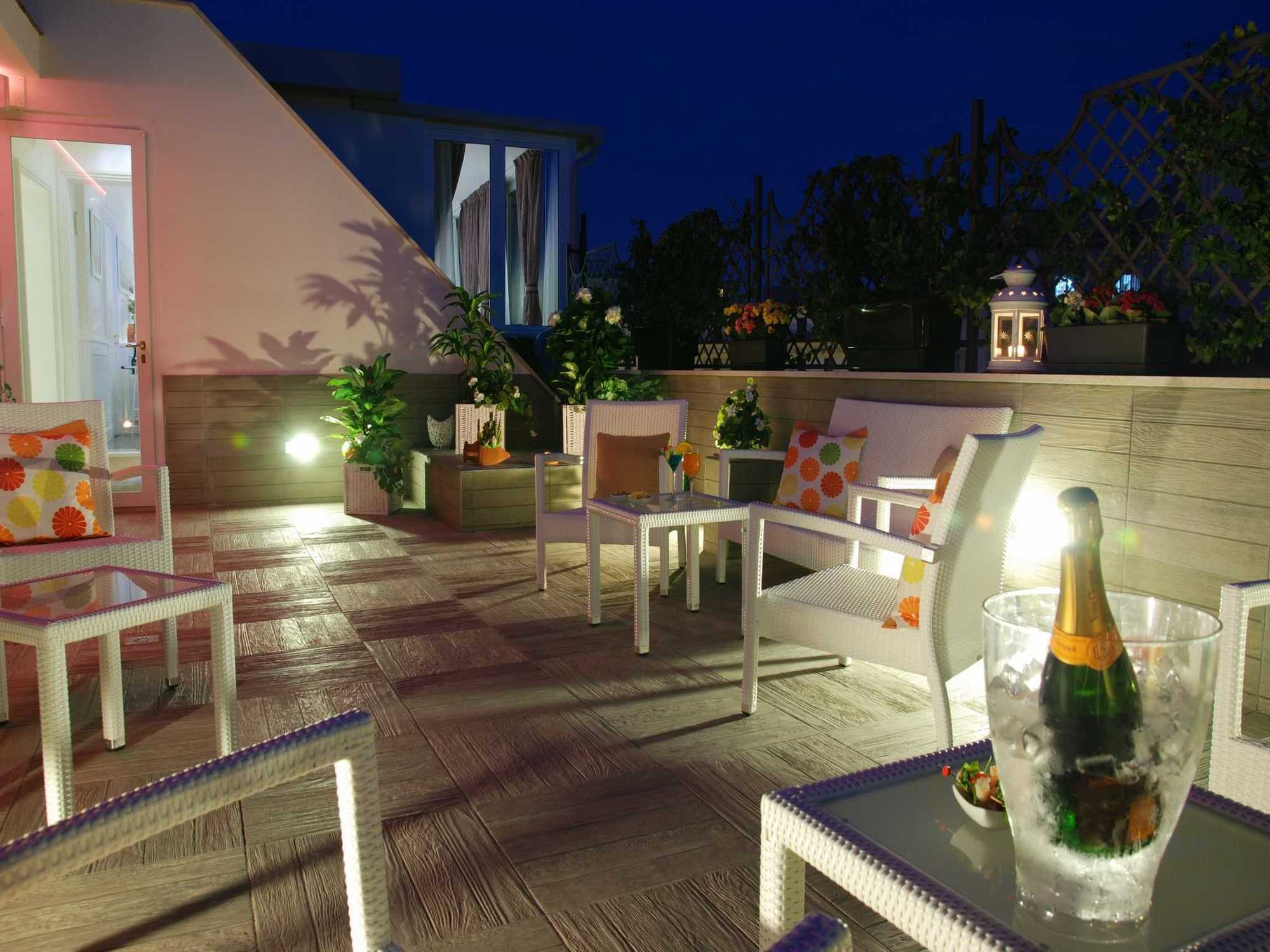 Hotel San Pietro Naples