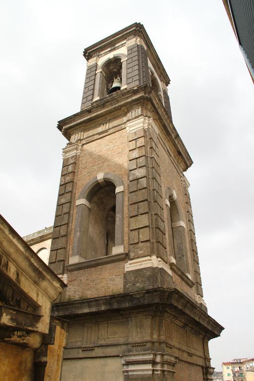 Italia Naples