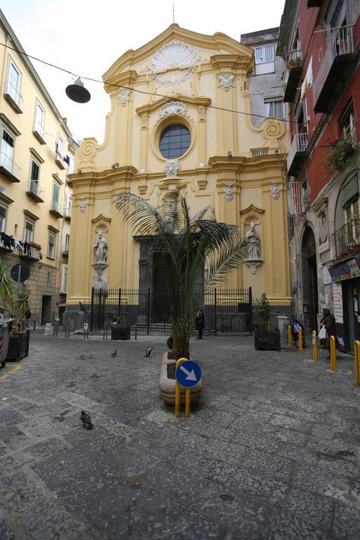 La Grotta Di Partenope