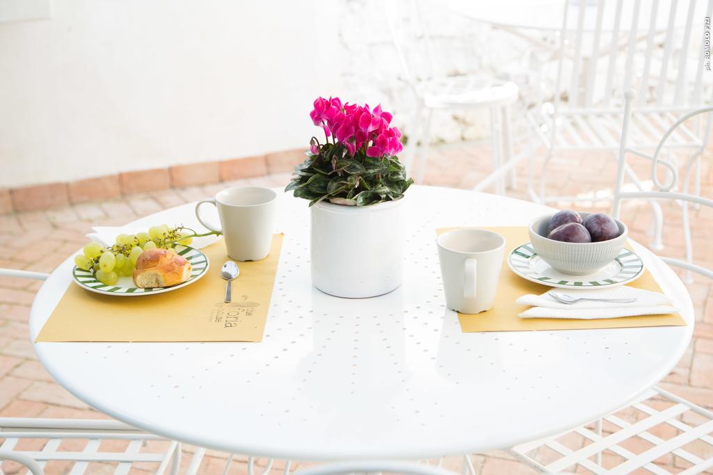 The Foria House By House In Bed & Breakfast *