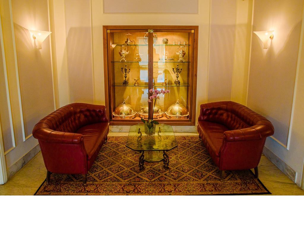 Grand Vesuvio 5* Naples