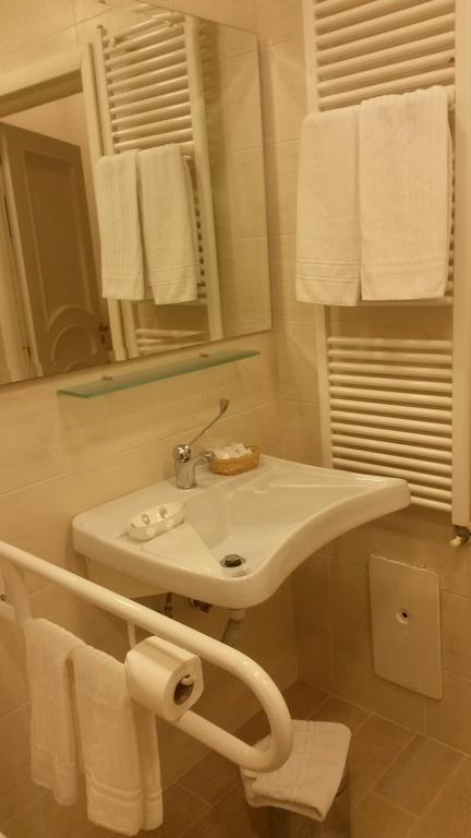 Bed & Breakfast Palazzo Ruffo Di Bagnara 2*