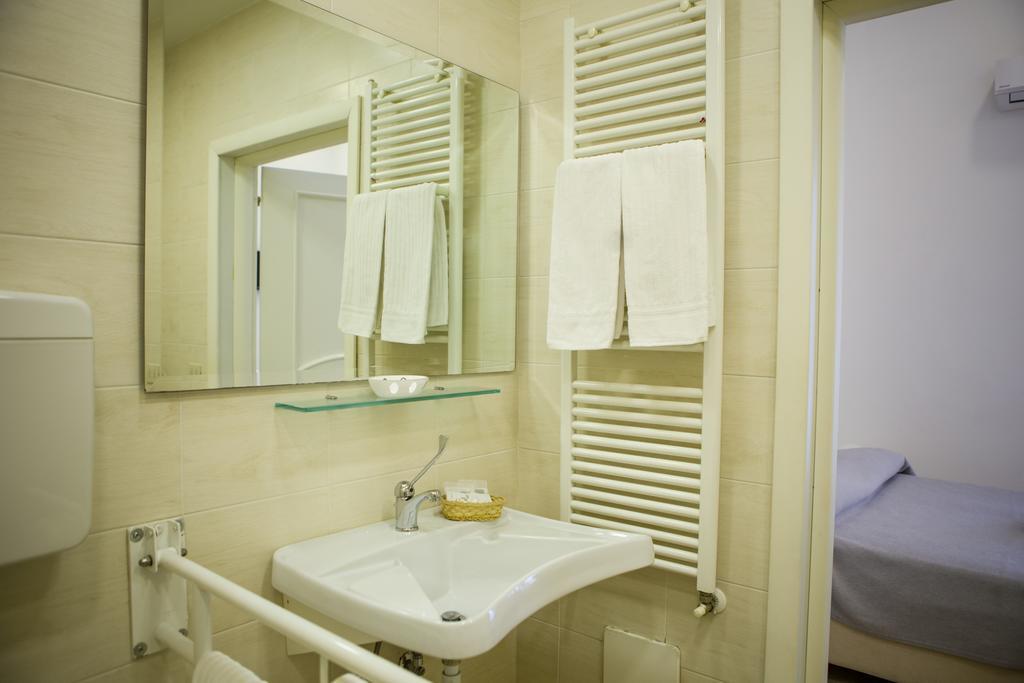 Palazzo Ruffo Di Bagnara Bed & Breakfast